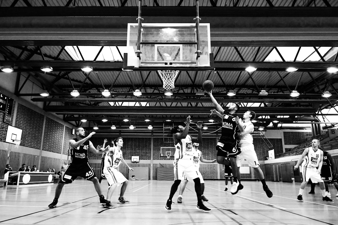 The Legendary Meadowlark Lemon: A Basketball Icon